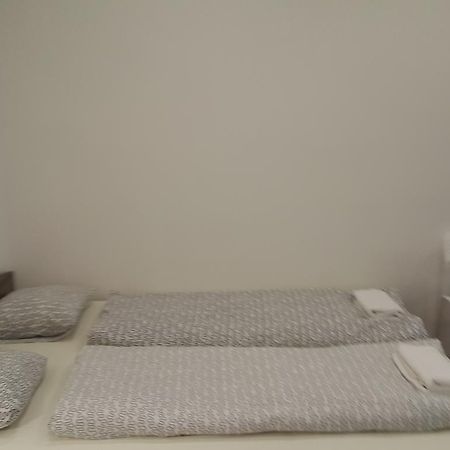 Apartman 4 You Westend Budapest Room photo